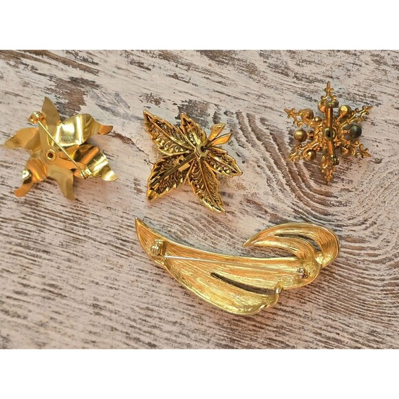 Vintage Gold Tone Brooch 4pc Lot Floral Leaf Pearl Rhinestone Starburst Pin #265 - Picture 7 of 13